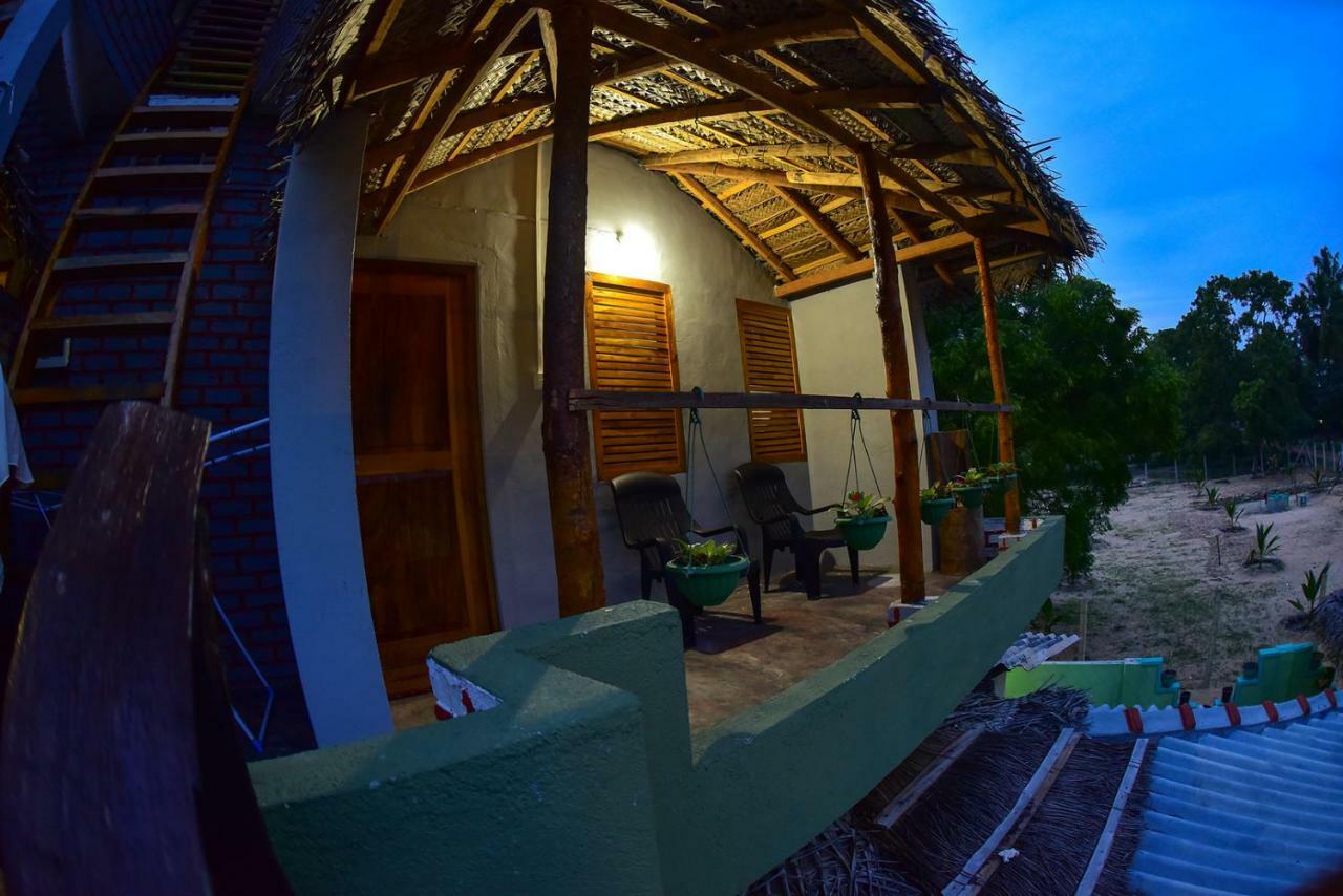 Neem Garden Guest House Batticaloa Extérieur photo